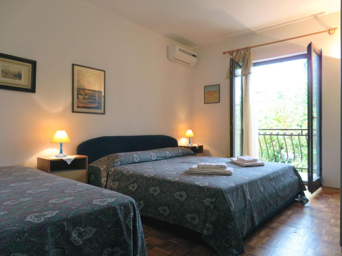King Tomislav Apartments Цриквениця Екстер'єр фото