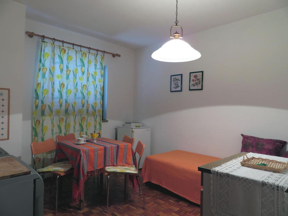 King Tomislav Apartments Цриквениця Екстер'єр фото