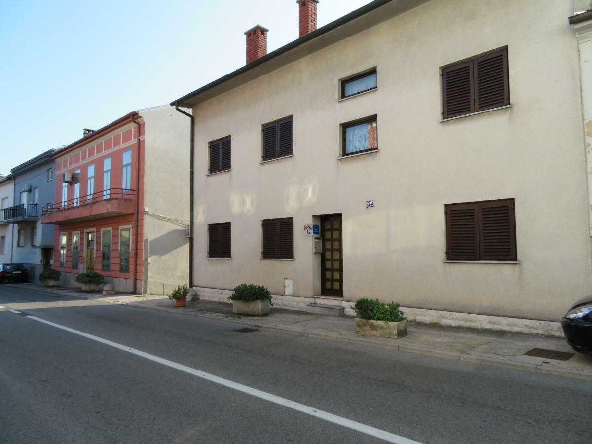 King Tomislav Apartments Цриквениця Екстер'єр фото